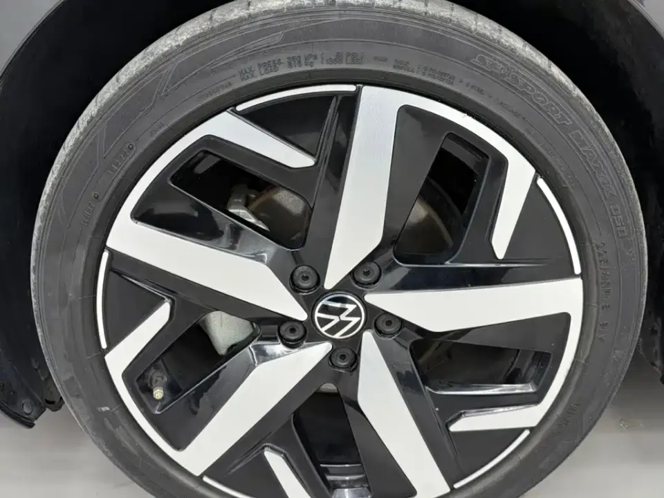 Volkswagen Lamando