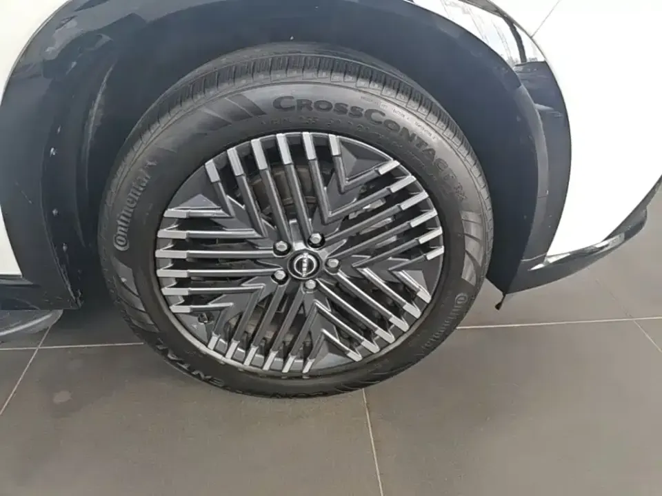 Nissan Teramont