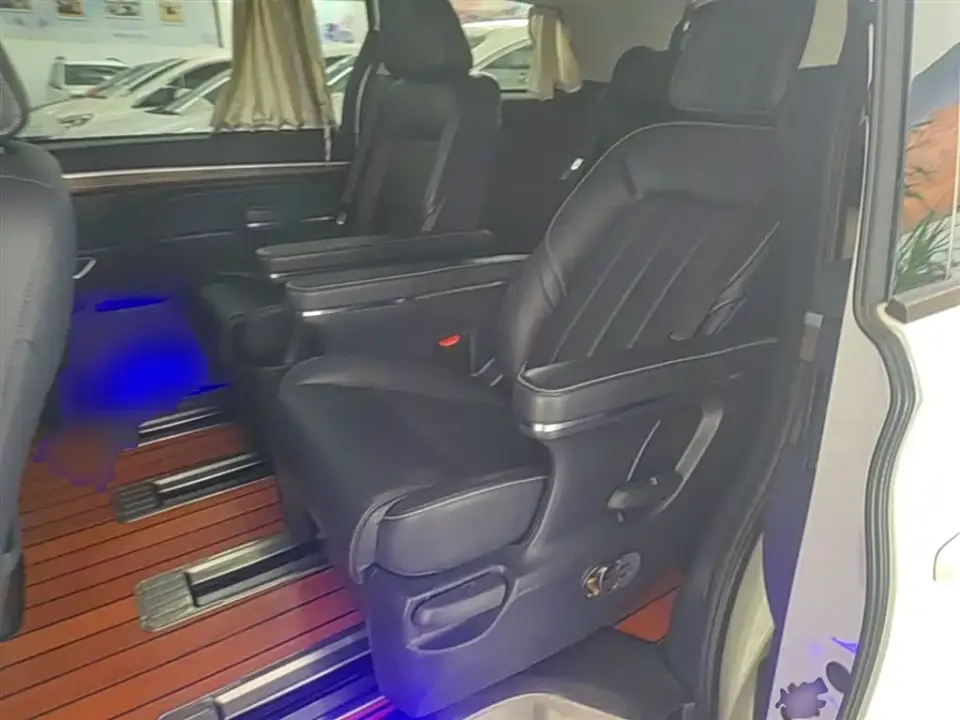 GAC Trumpchi M8