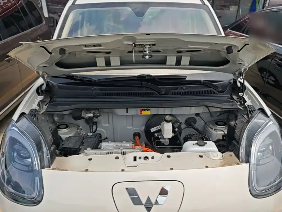 Wuling MINIEV