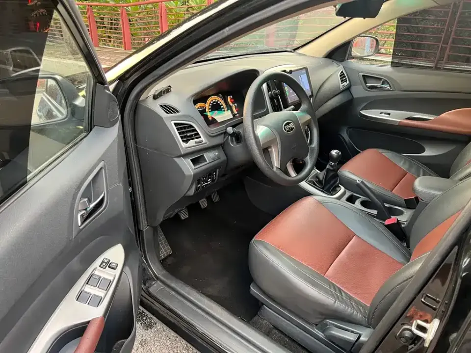 BYD F3