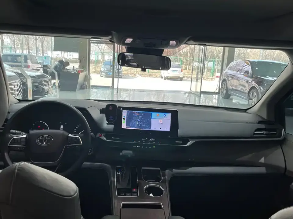 Toyota Granvia