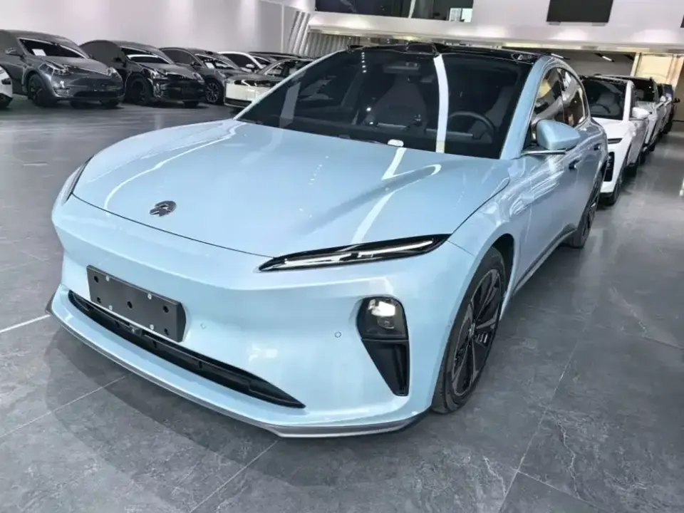 Nio ET5T
