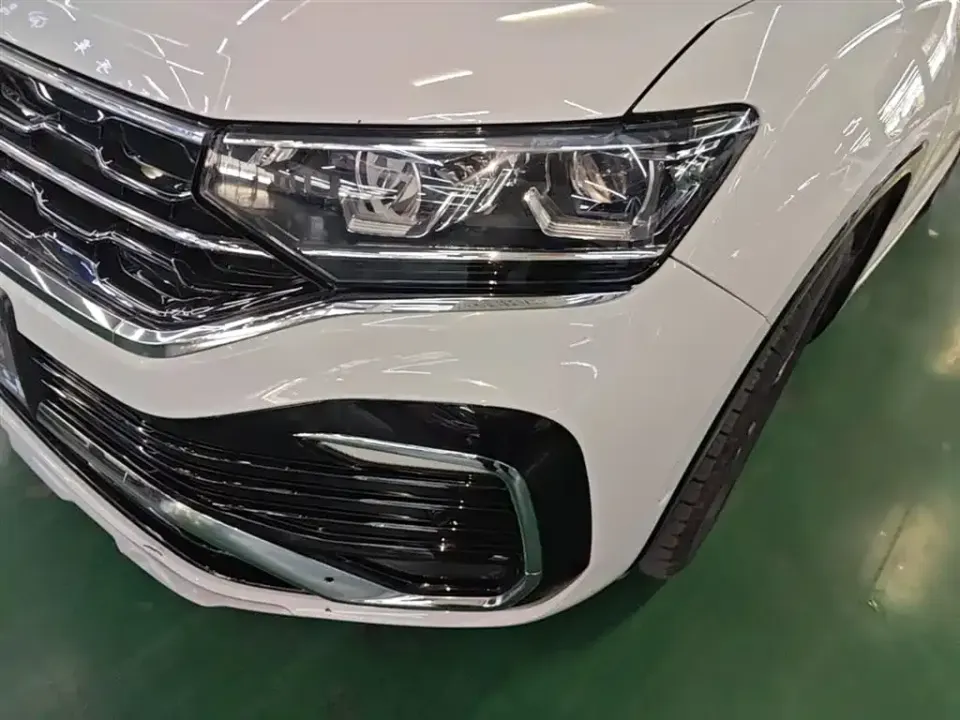 Volkswagen X