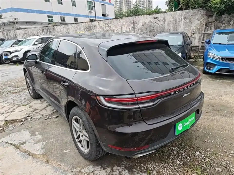 Porsche Macan