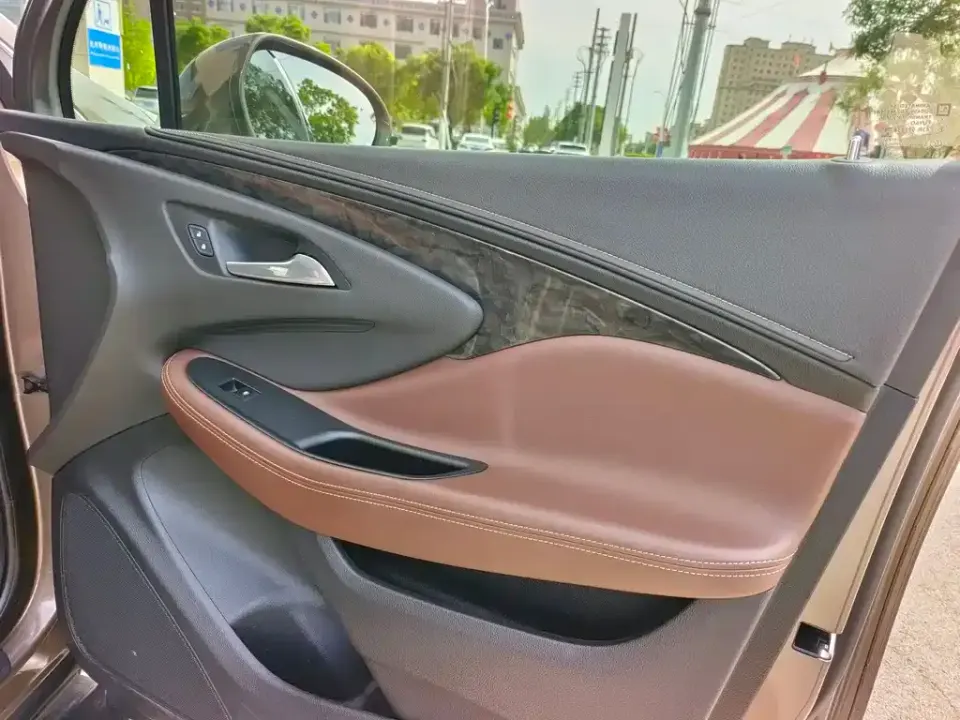 Buick Envision Plus