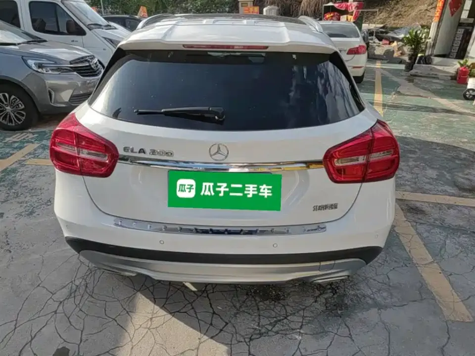Mercedes-Benz GLA