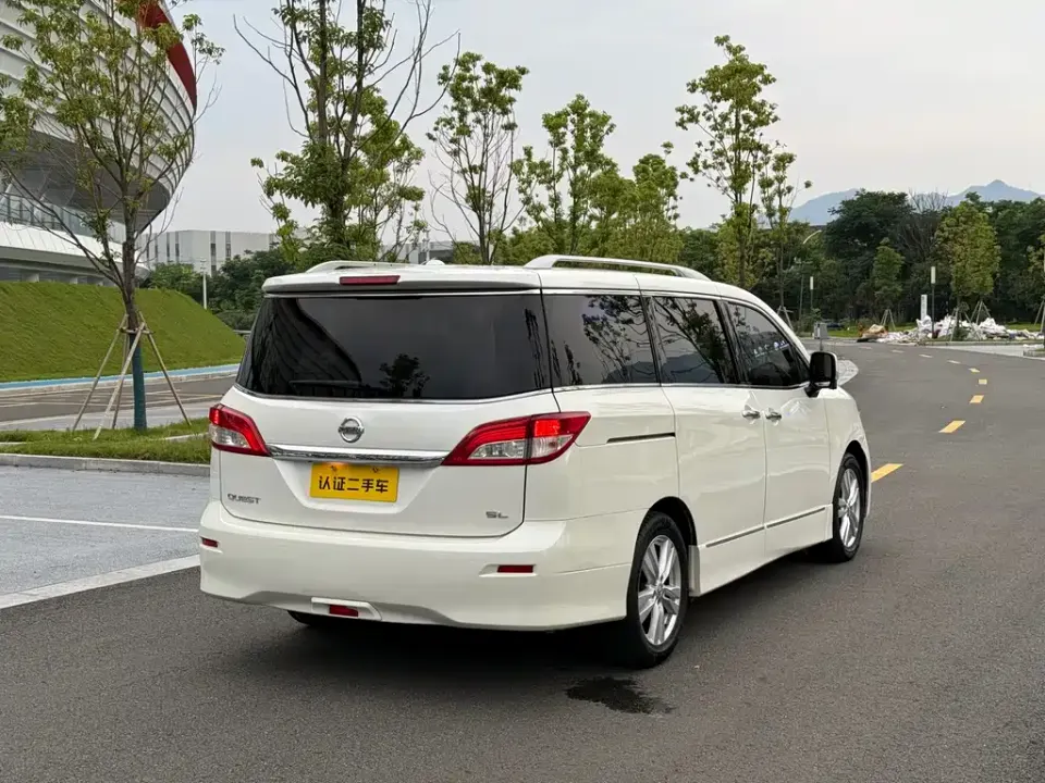 Nissan Quest