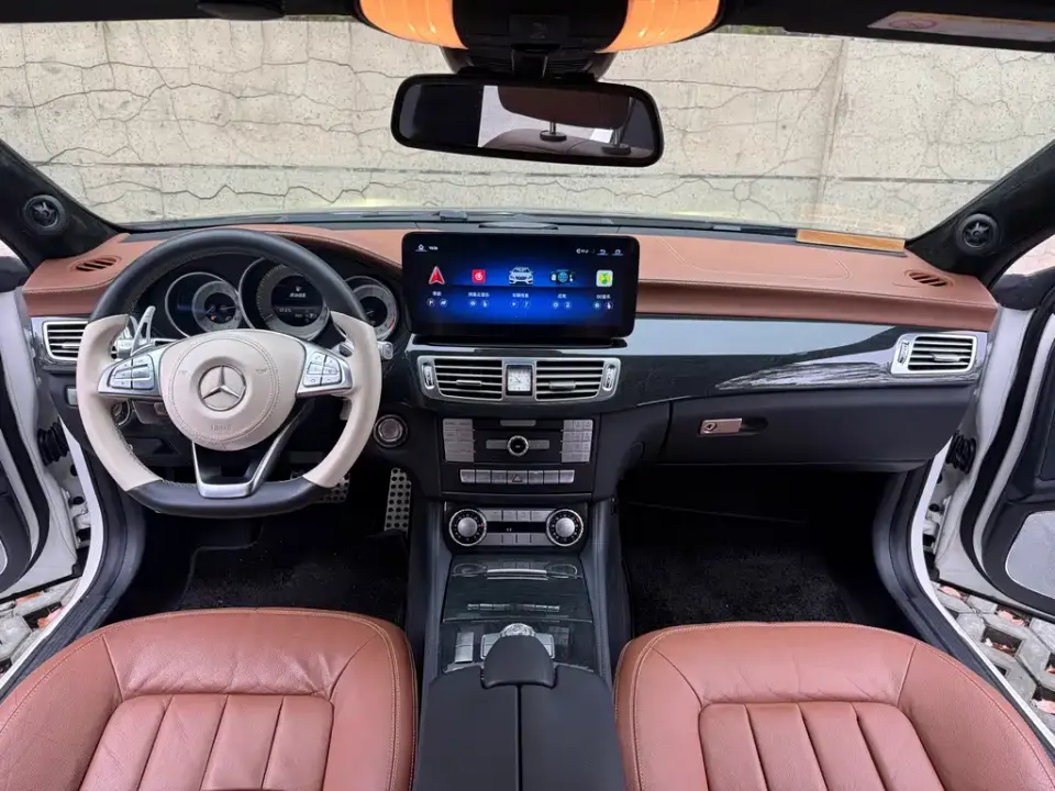 Mercedes-Benz CLS