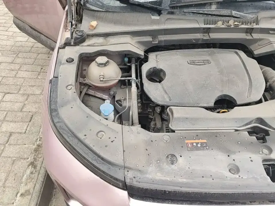Geely ICON