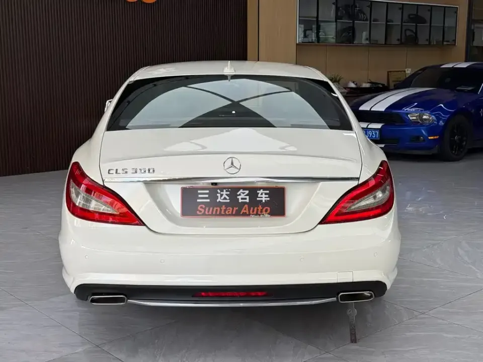 Mercedes-Benz CLS