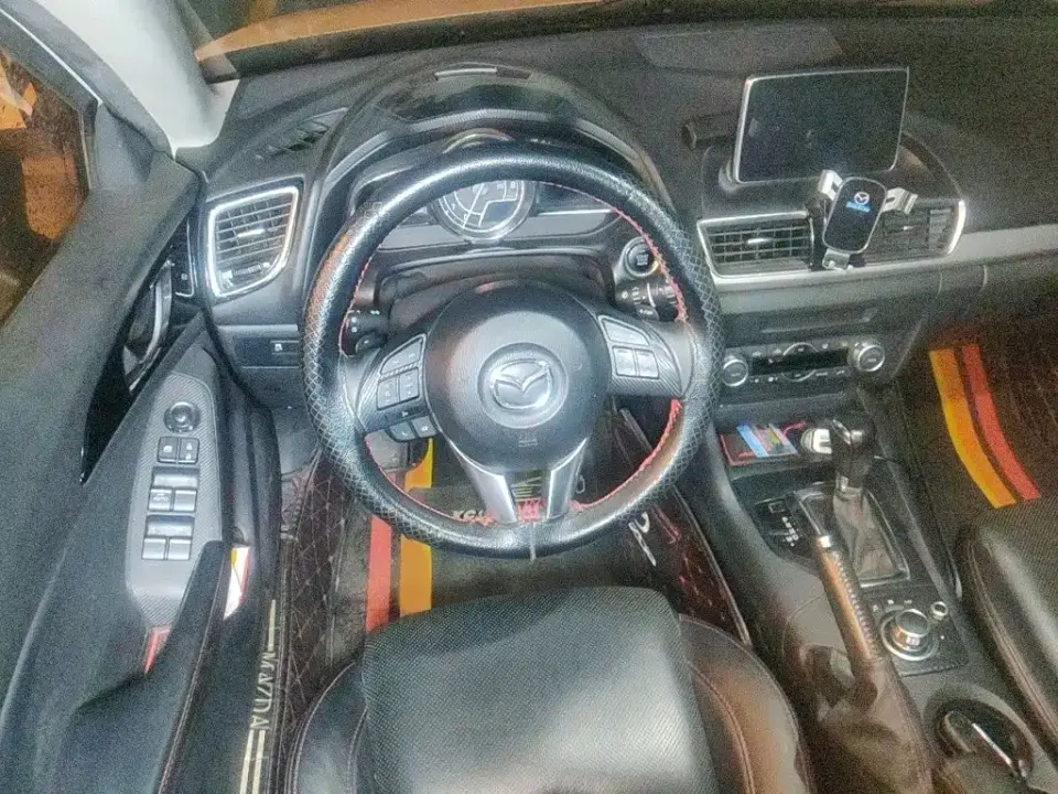 Mazda 3 Axela