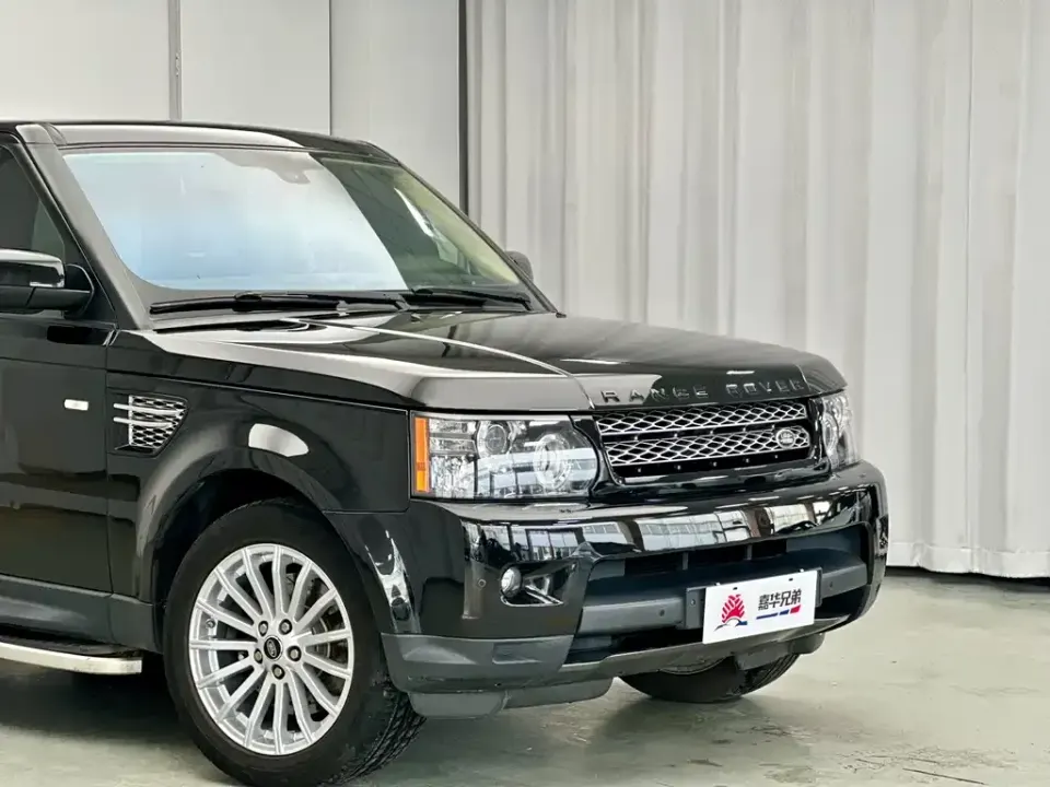 Land Rover Sport