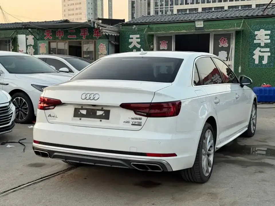 Audi A4L