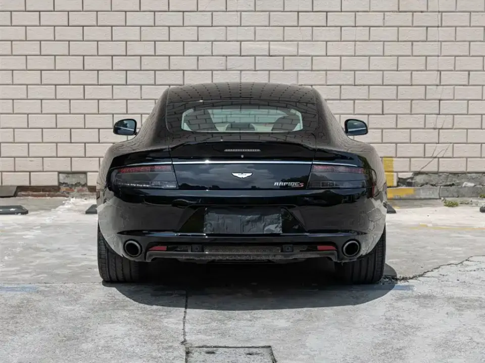 Aston Martin Rapide