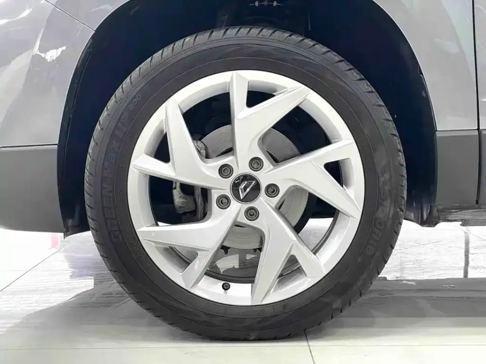 Jetta VS7