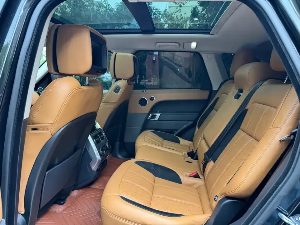 Land Rover Sport