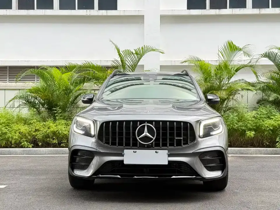 Mercedes-Benz GLB AMG