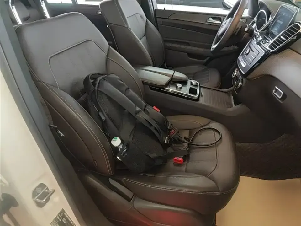Mercedes-Benz GLE (Import)