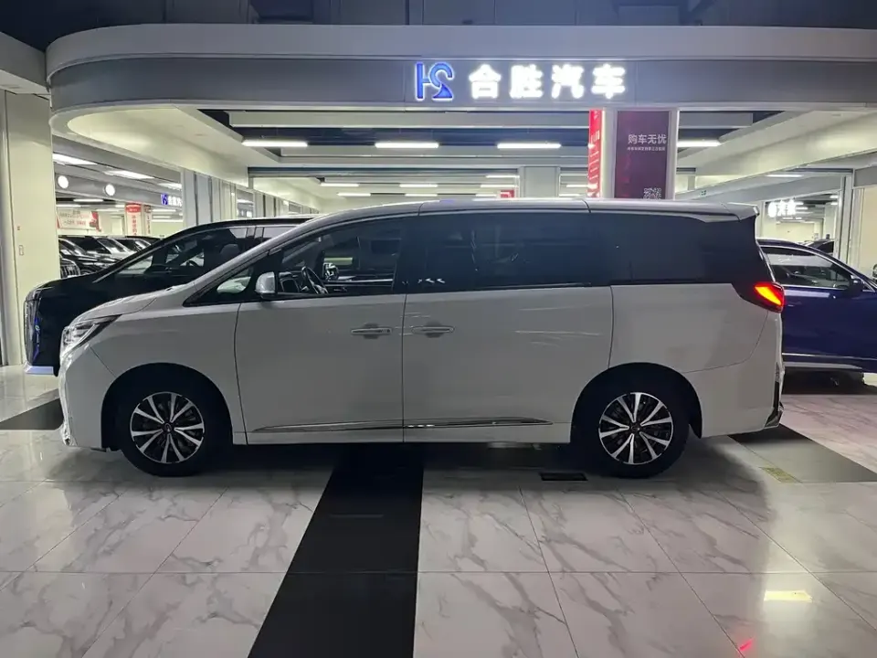 GAC Trumpchi M8