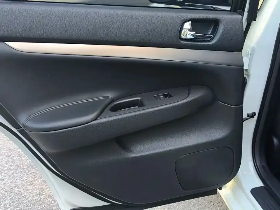 Infiniti G