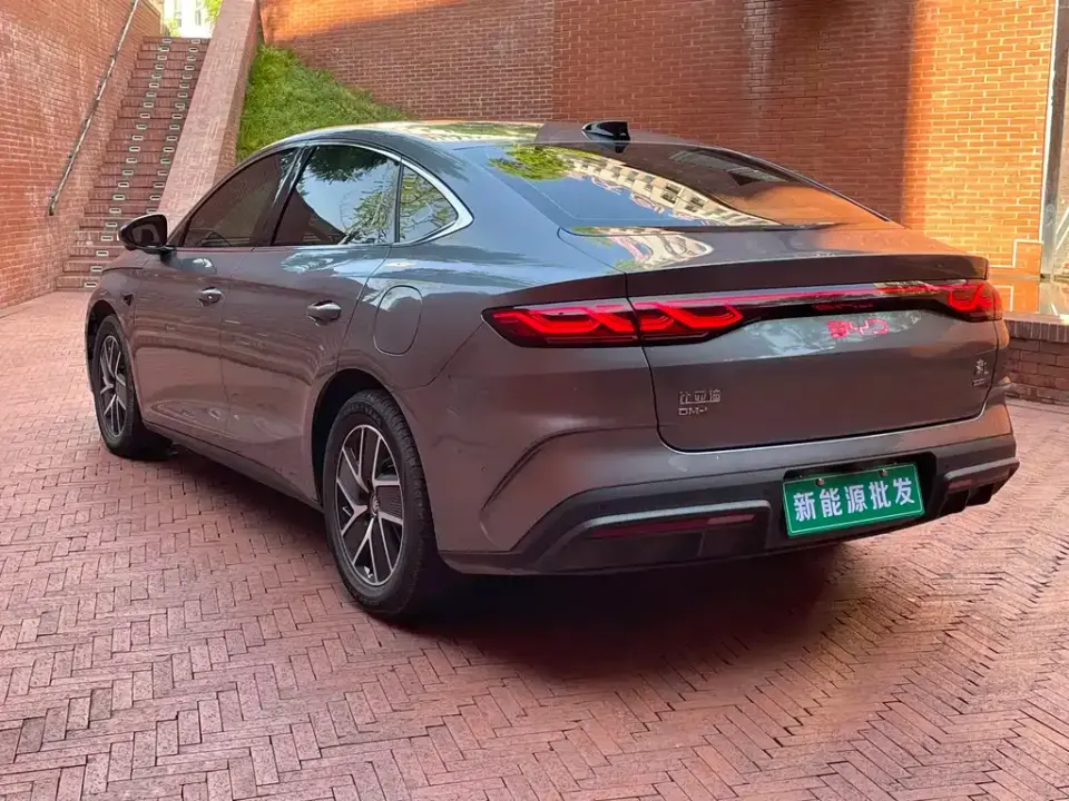 BYD Qin L