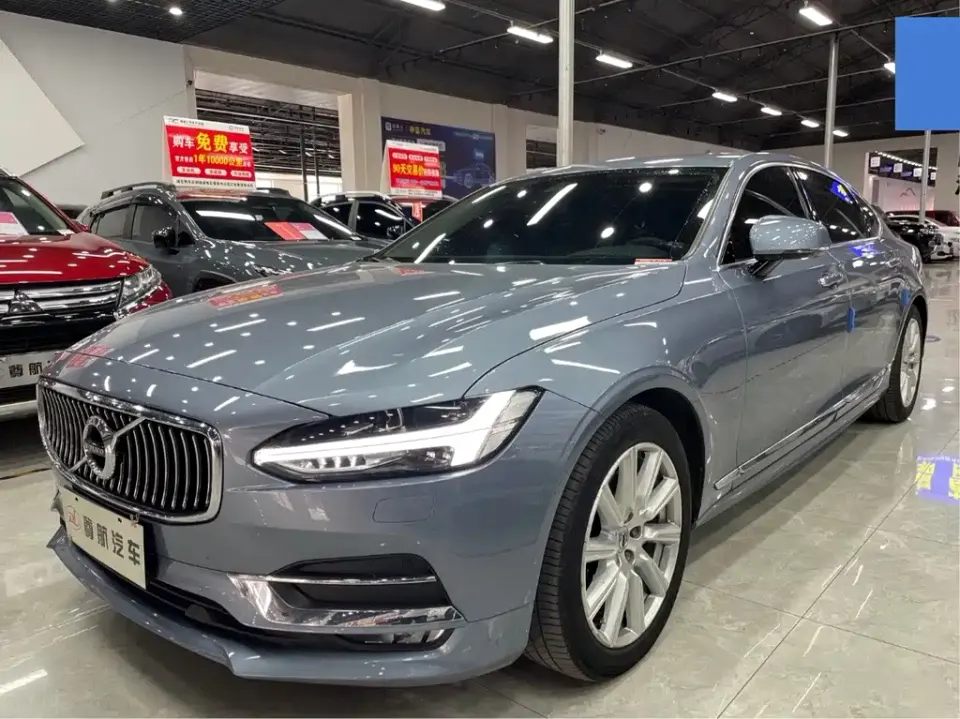 Volvo S90