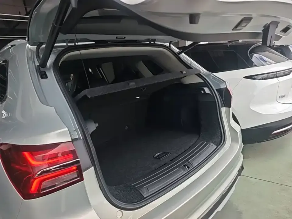 Roewe RX5 New Energy