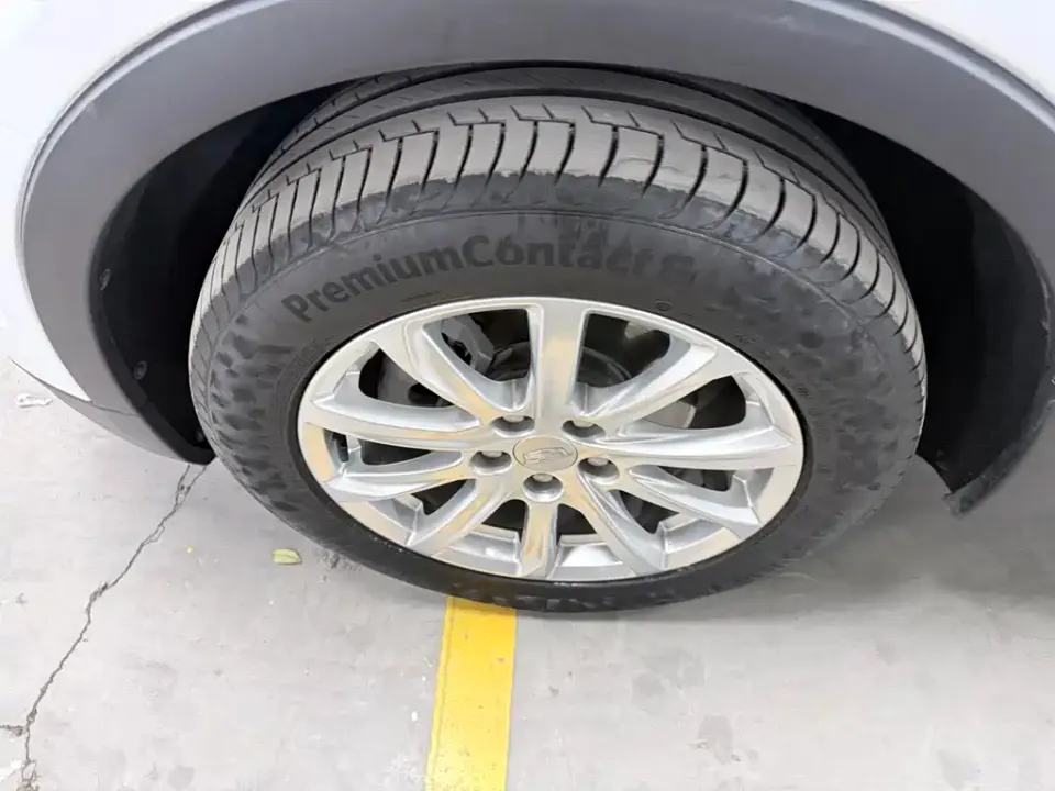 Cadillac XT4