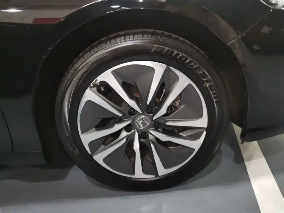 Honda Inspire