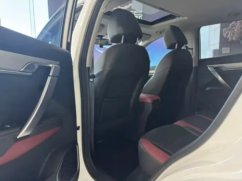 Geely Binyue