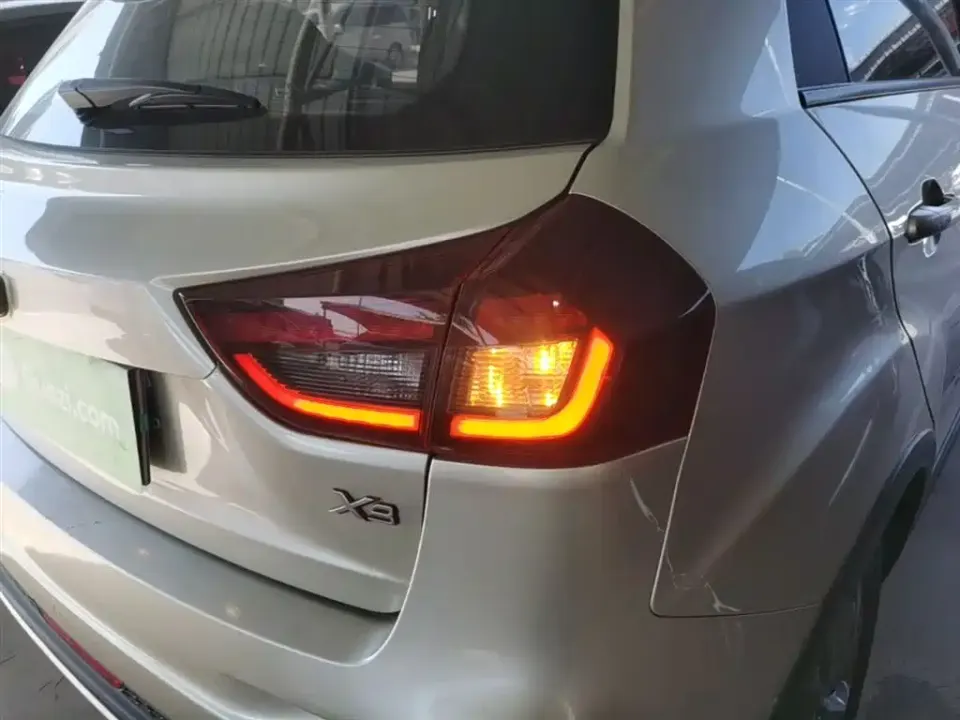 Geely Vision X3