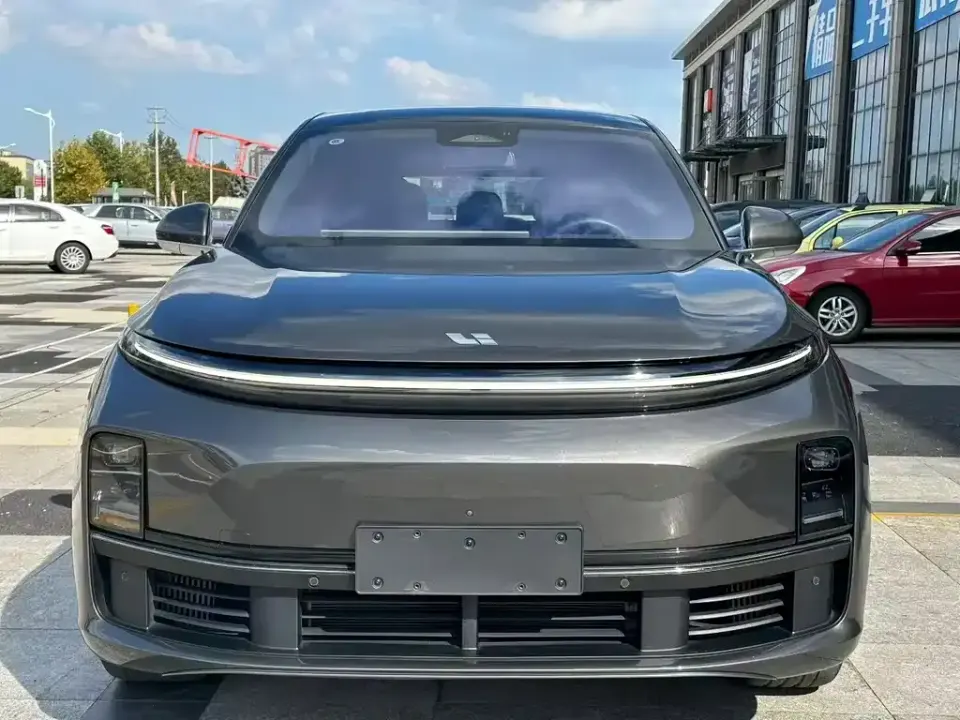 Li Li L7
