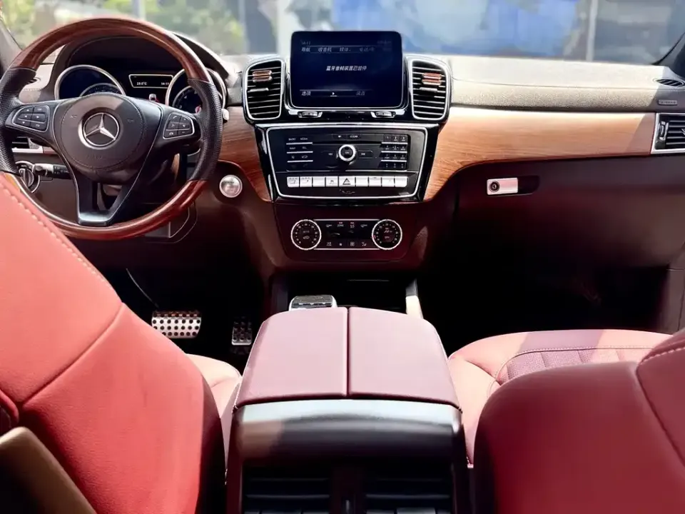 Mercedes-Benz GLS