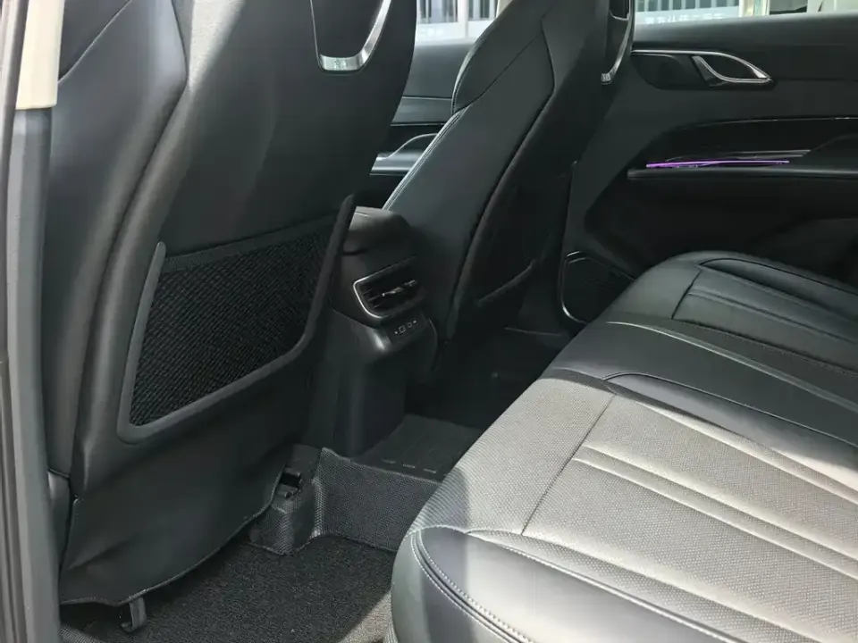 Hongqi Hongqi HS3 PHEV