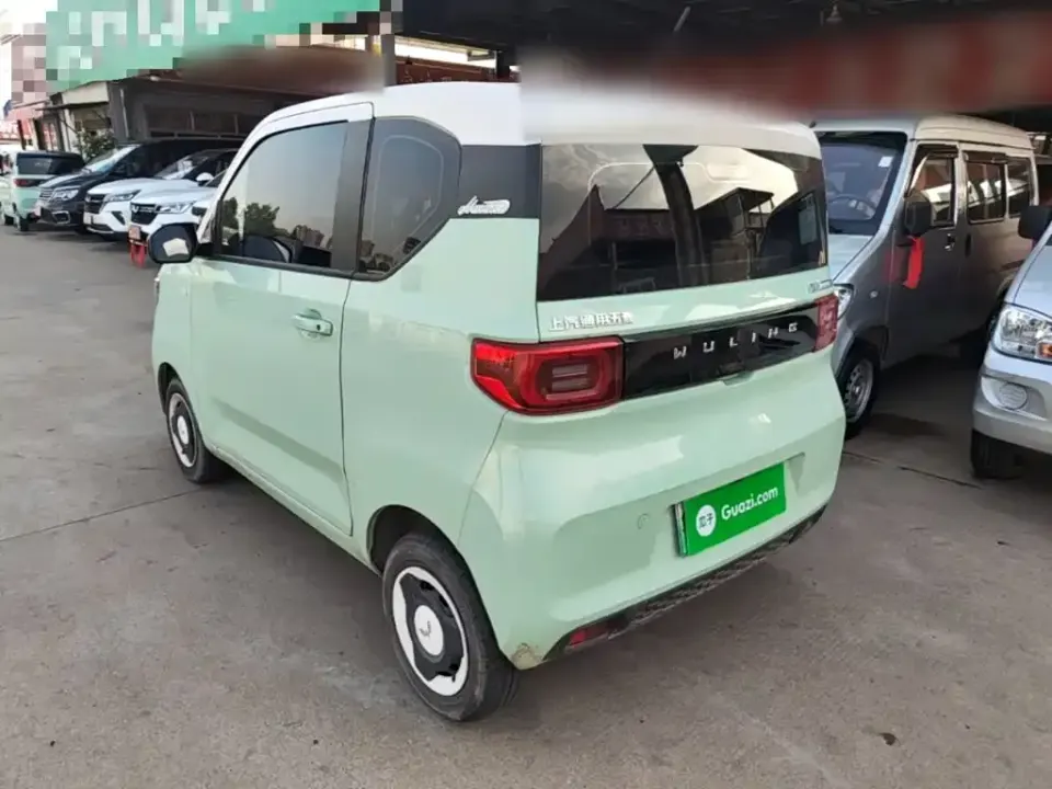 Wuling MINIEV