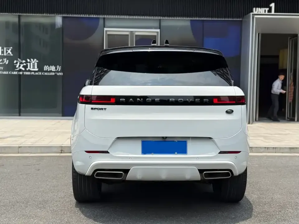 Land Rover Sport
