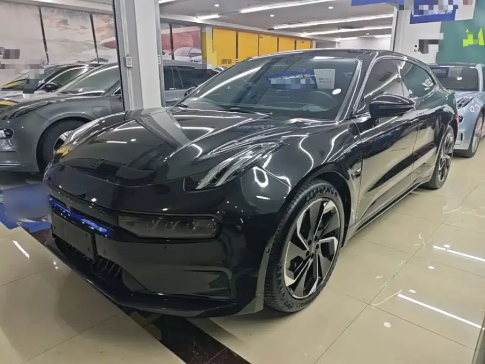 Zeekr 001
