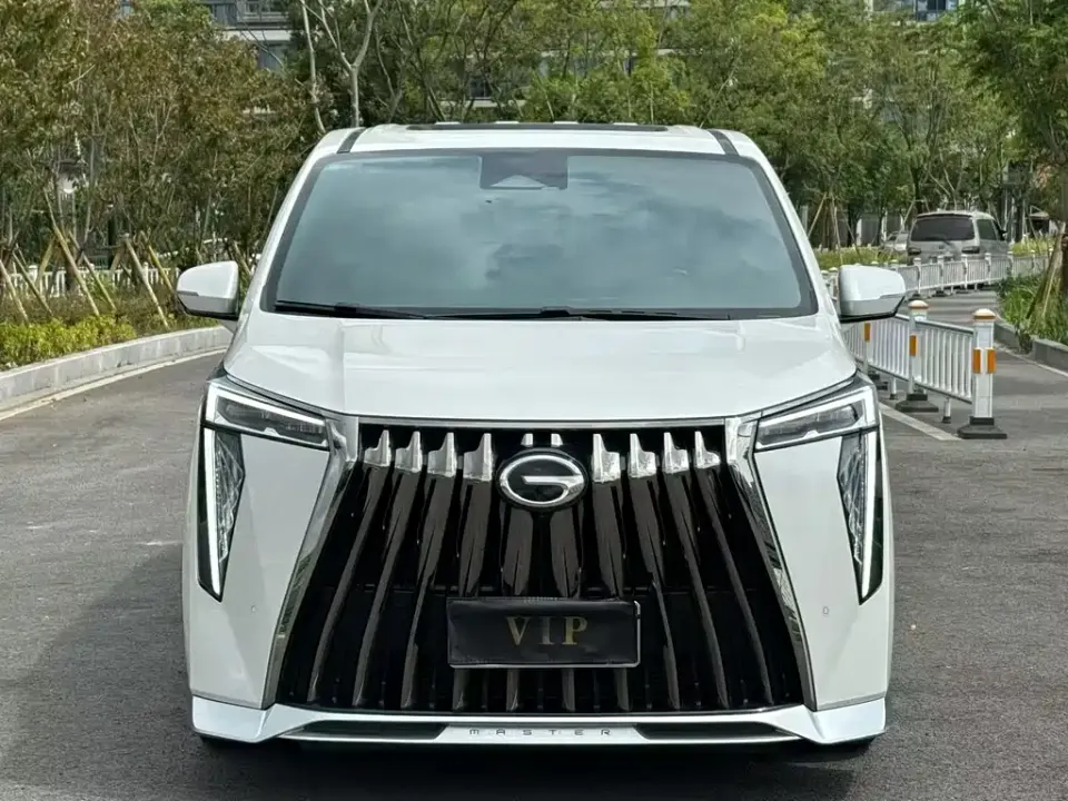 GAC Trumpchi M8