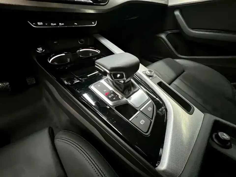 Audi A5 (Import)