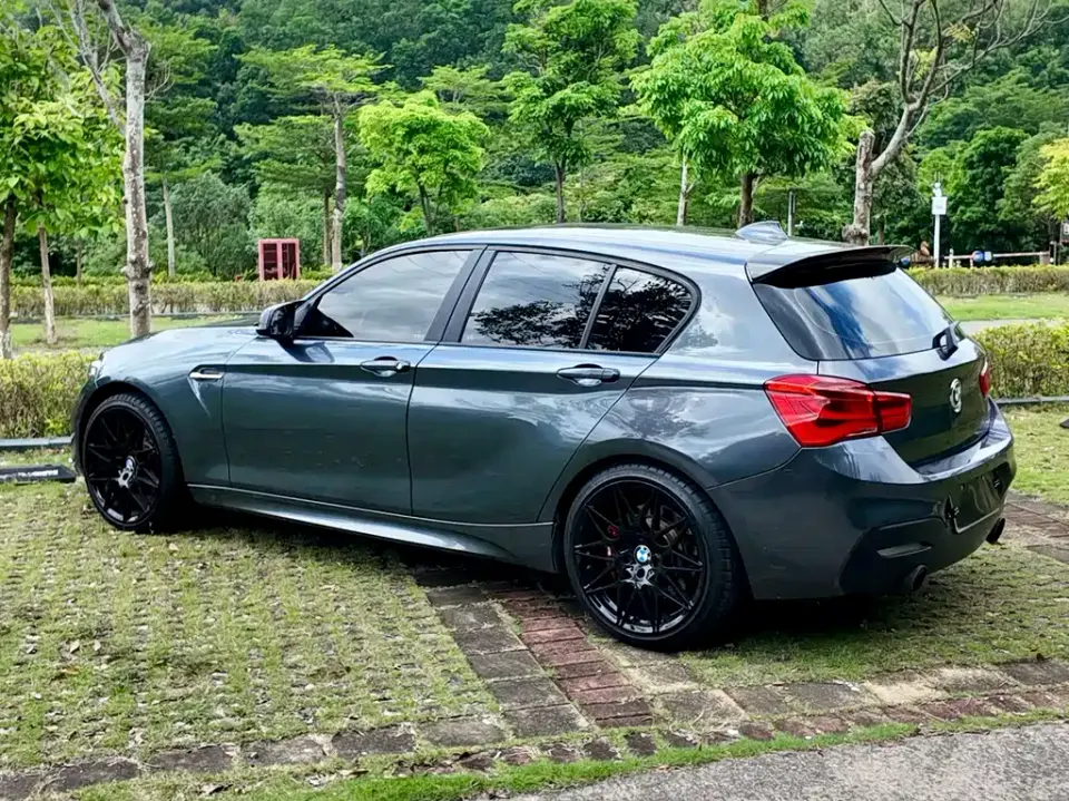 BMW 1 Series (Import)
