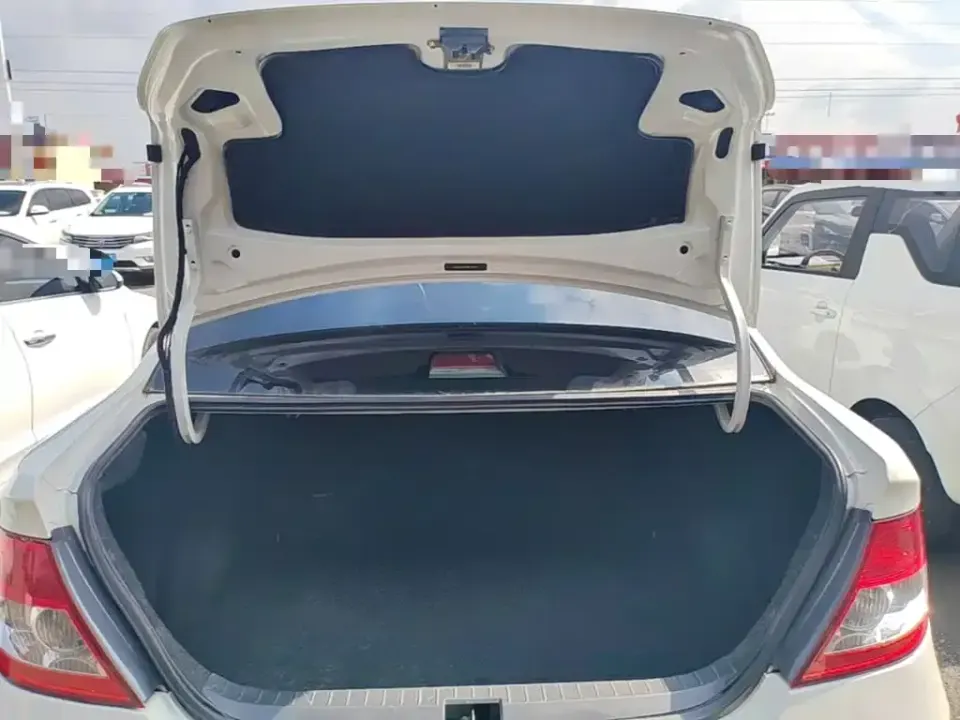BYD F3