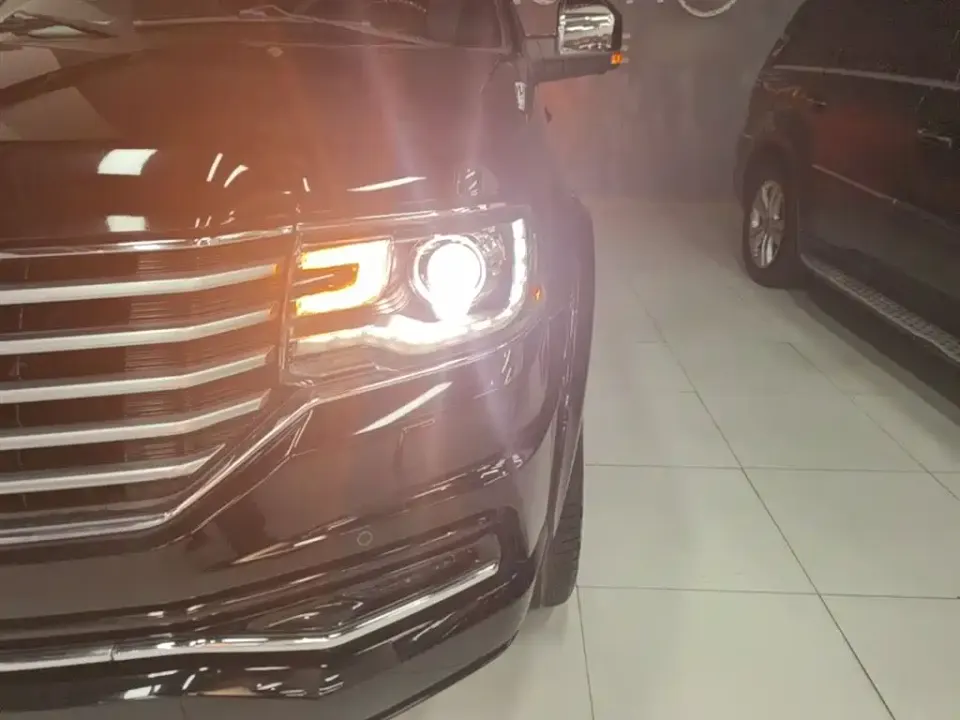 Lincoln Navigator