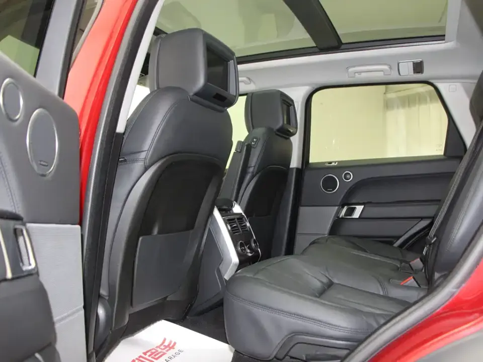 Land Rover Sport