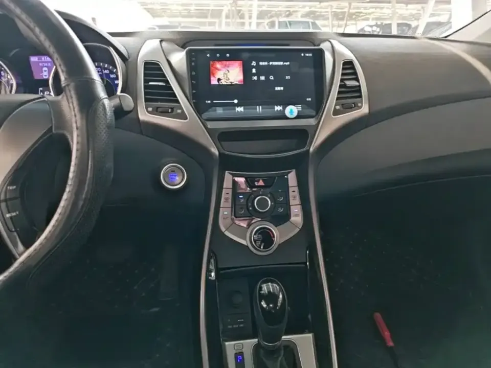 Hyundai Elantra Langdong