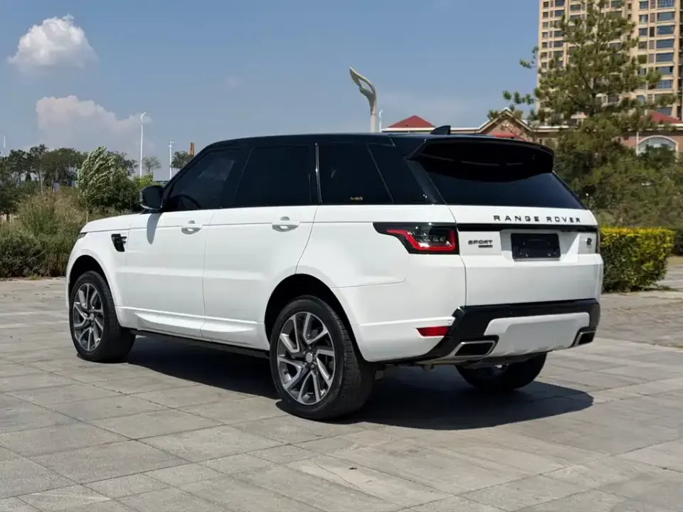 Land Rover Sport