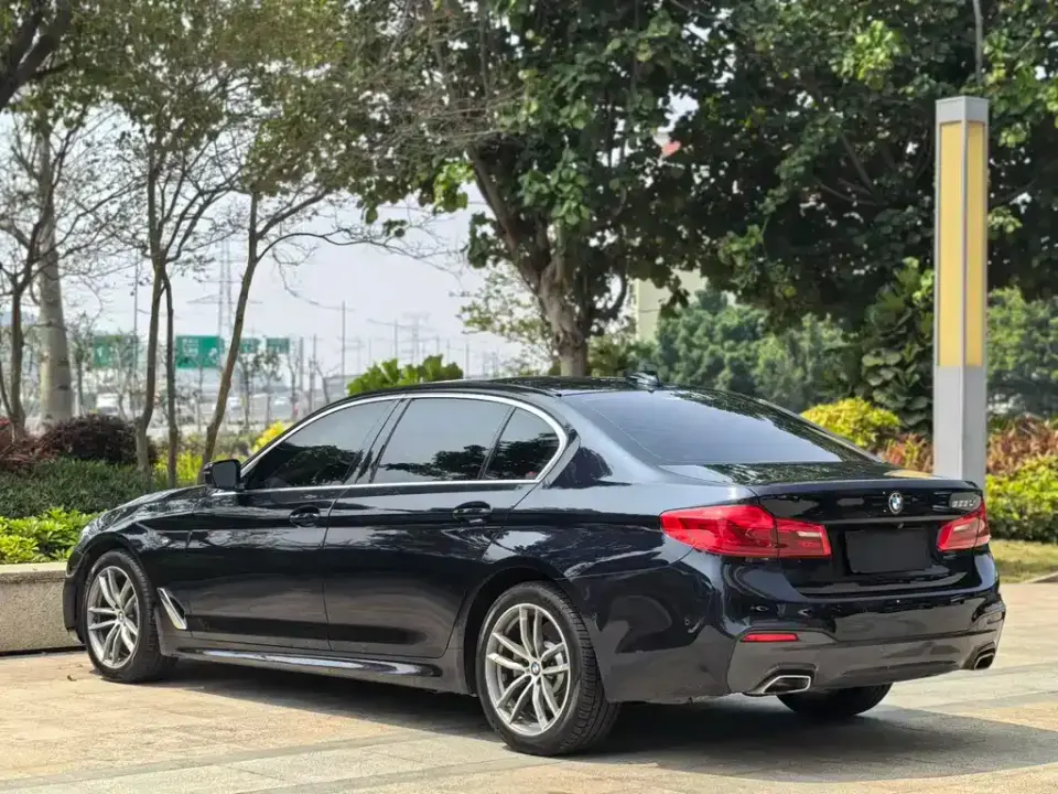 BMW 5-Series