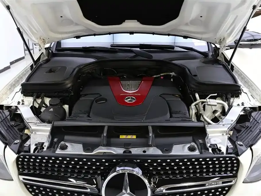 Mercedes-Benz GLC AMG