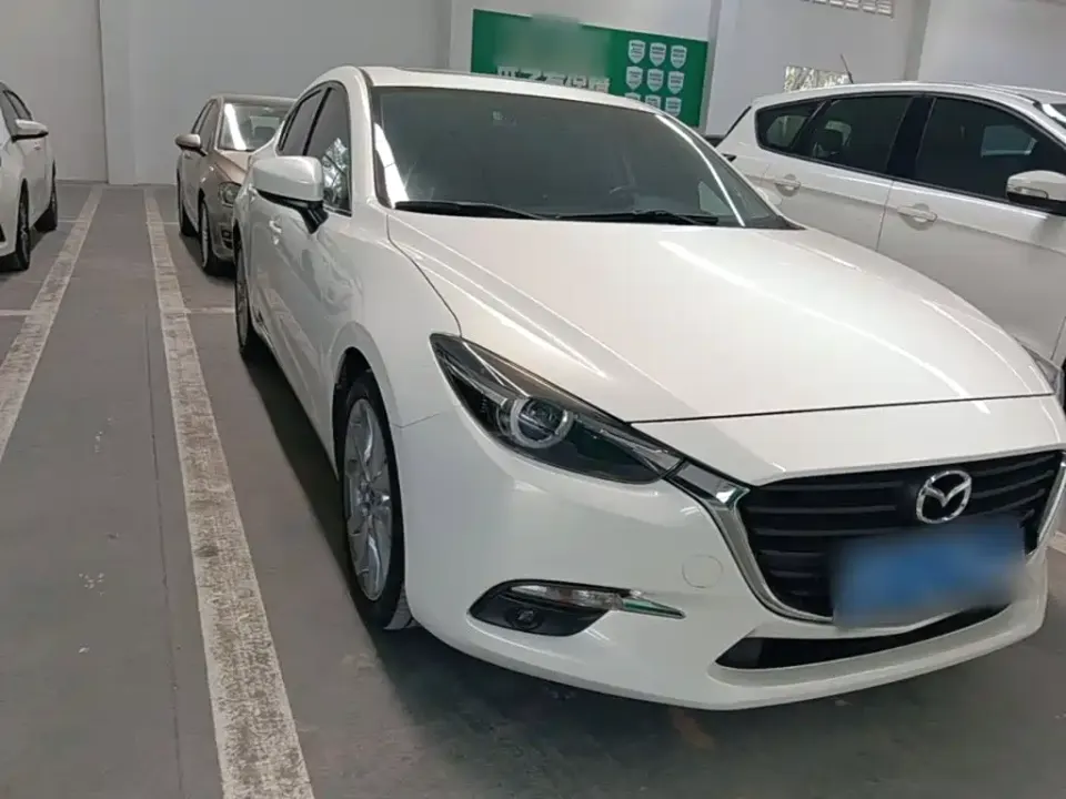 Mazda 3 Axela