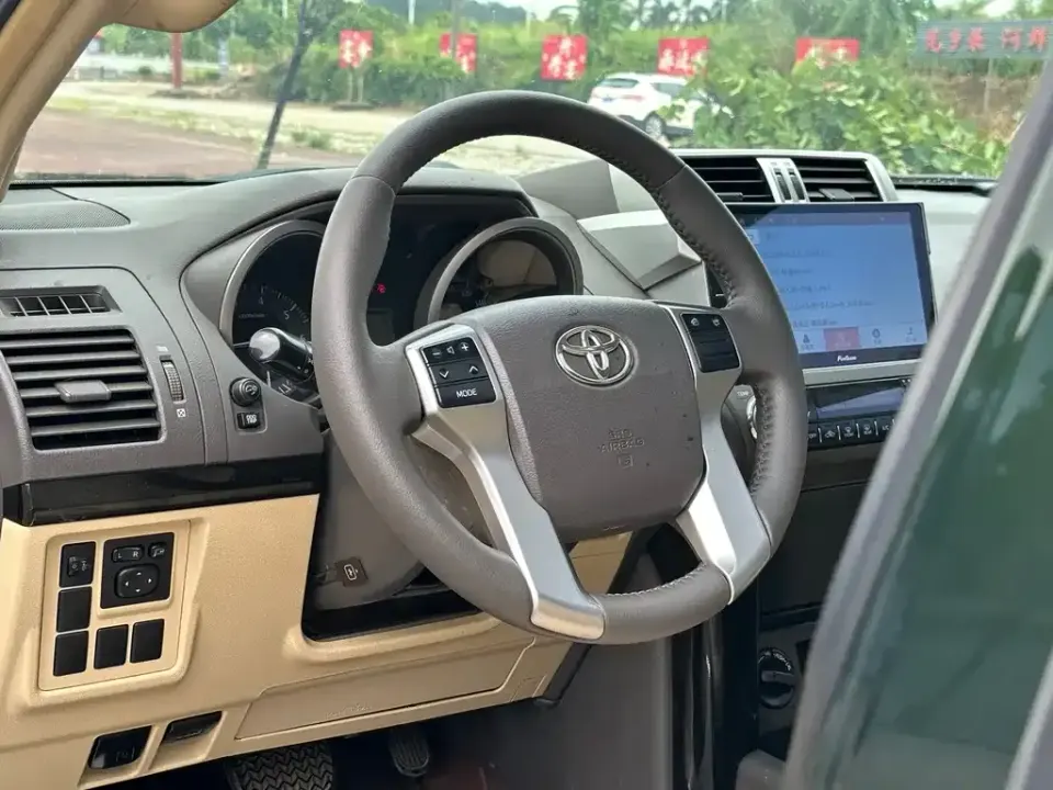 Toyota Prado (Import)
